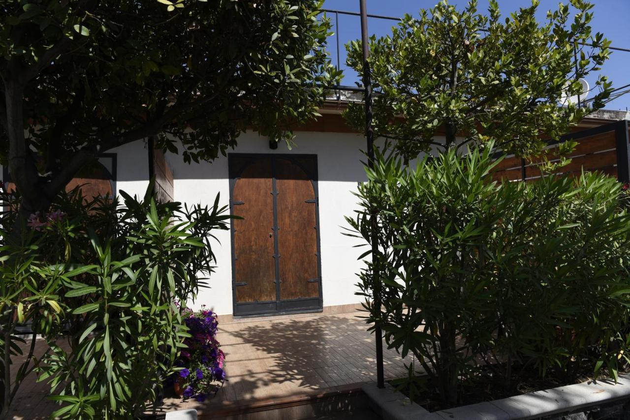Villa Amelie Fondachello  Dış mekan fotoğraf